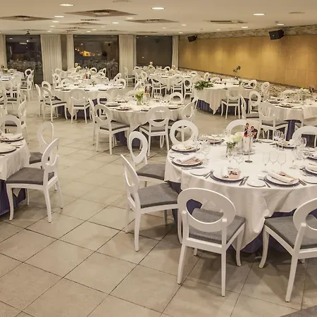 בית הארחה Savoy 2*