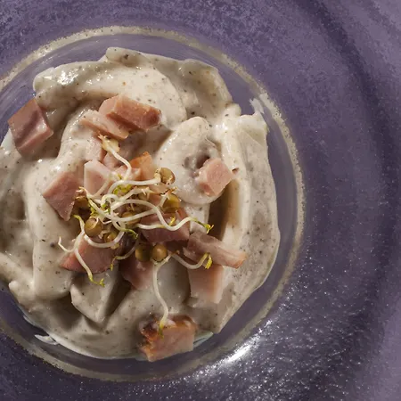 Savoy بيت ضيافة 2*